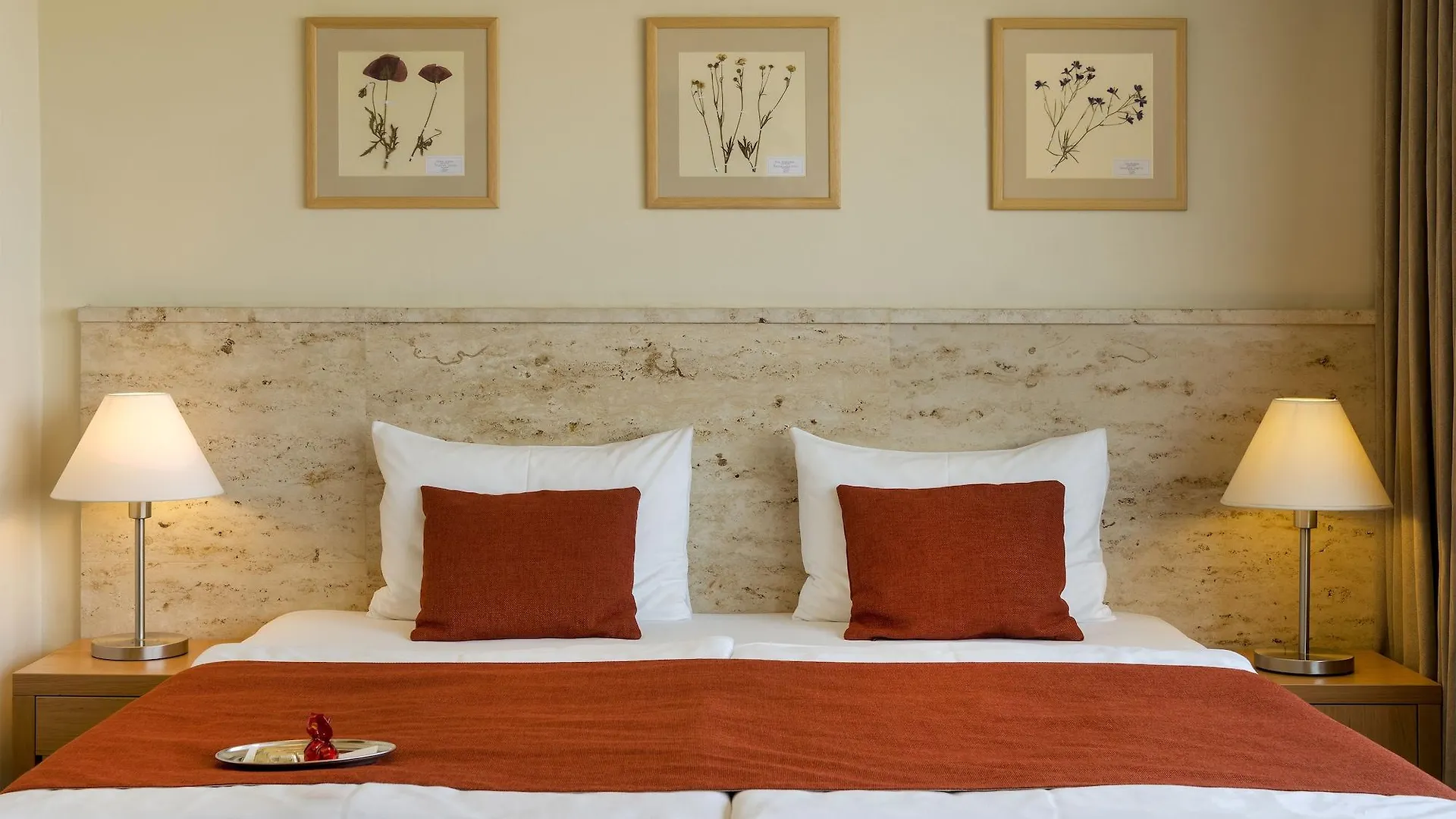 Hotel Castle Garden Budapest 4*,