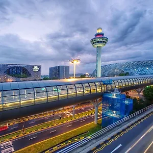 Crowne Plaza Changi Airport By Ihg Hotel Singapore