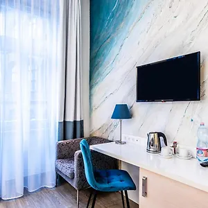 4* Otel Atrium Fashion