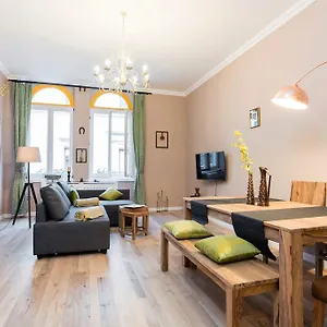 Downtown Synagogue Apartament