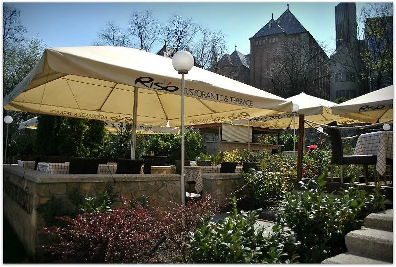 Hotel Castle Garden Budapest 4*,